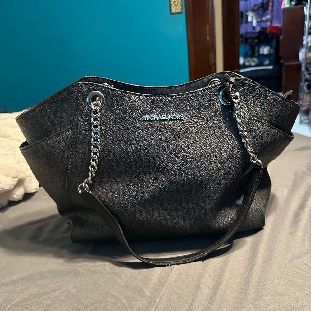 Michael Kors Jet Set Large Signature Logo Shoulder Bag in logo-print canvas